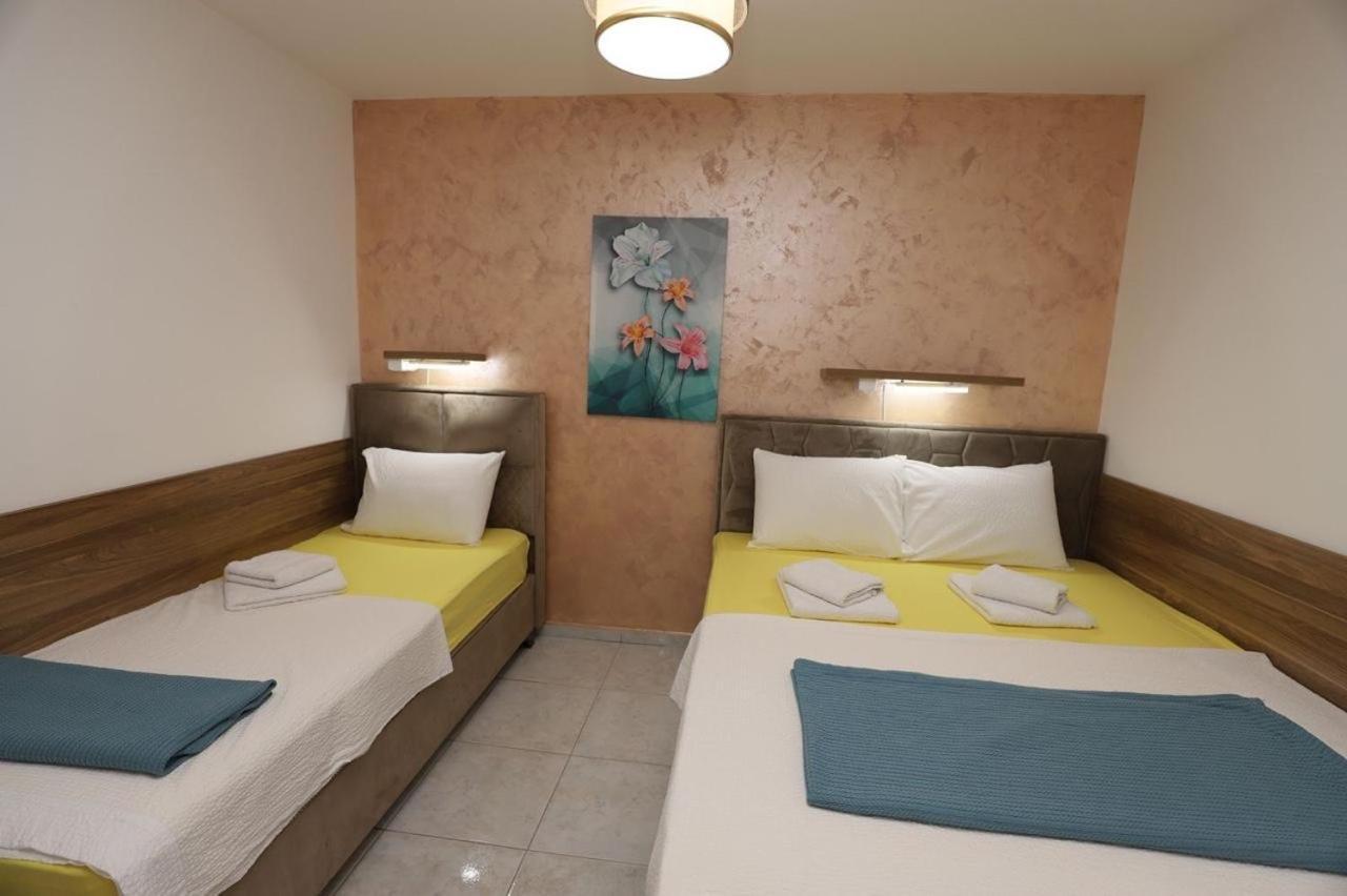 Villa Il Mare Budva Luaran gambar