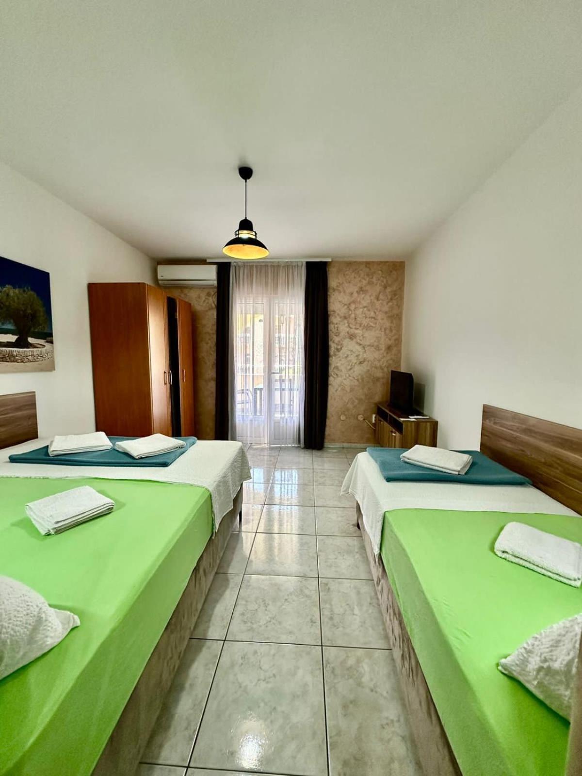 Villa Il Mare Budva Luaran gambar