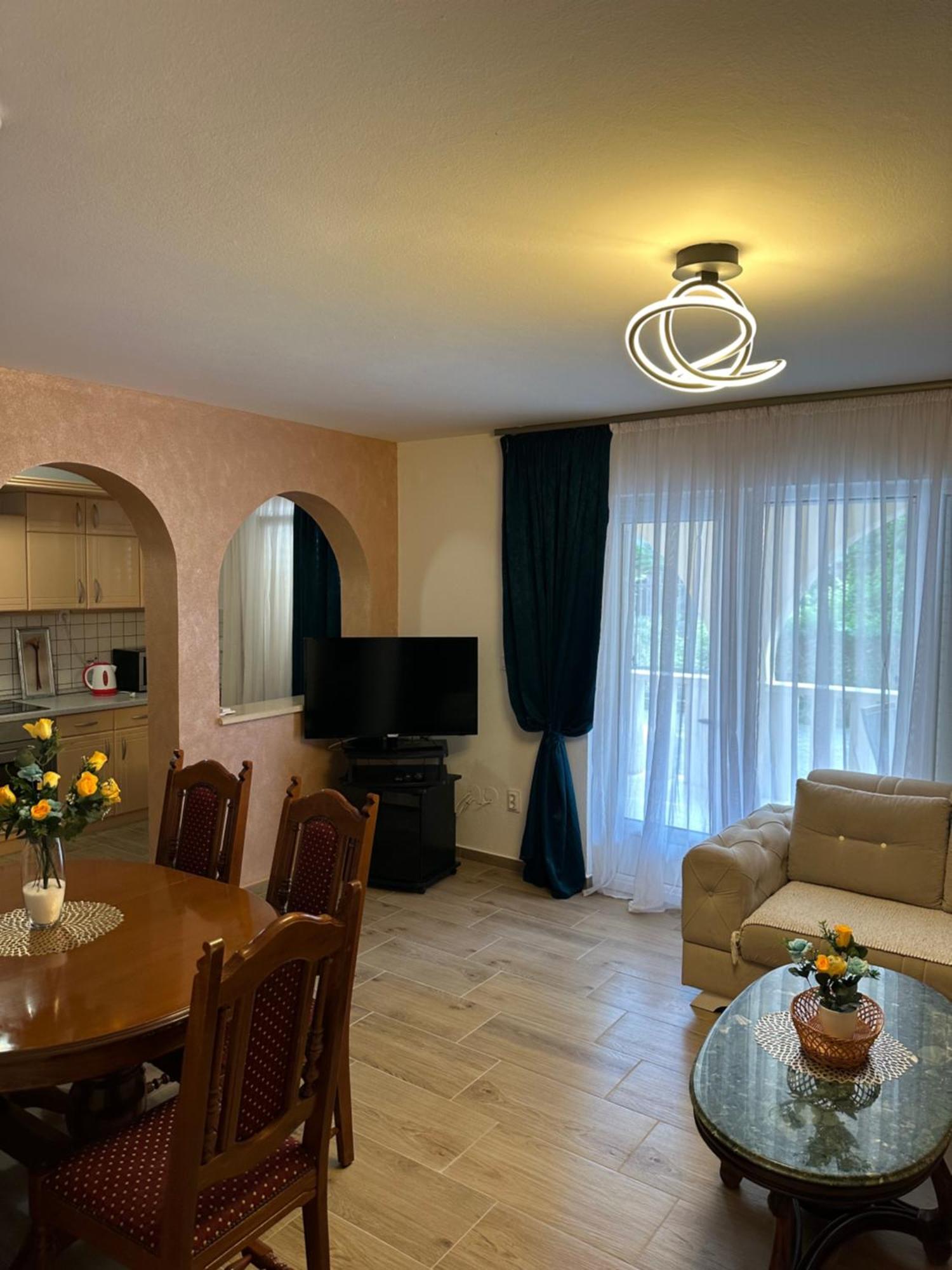 Villa Il Mare Budva Luaran gambar