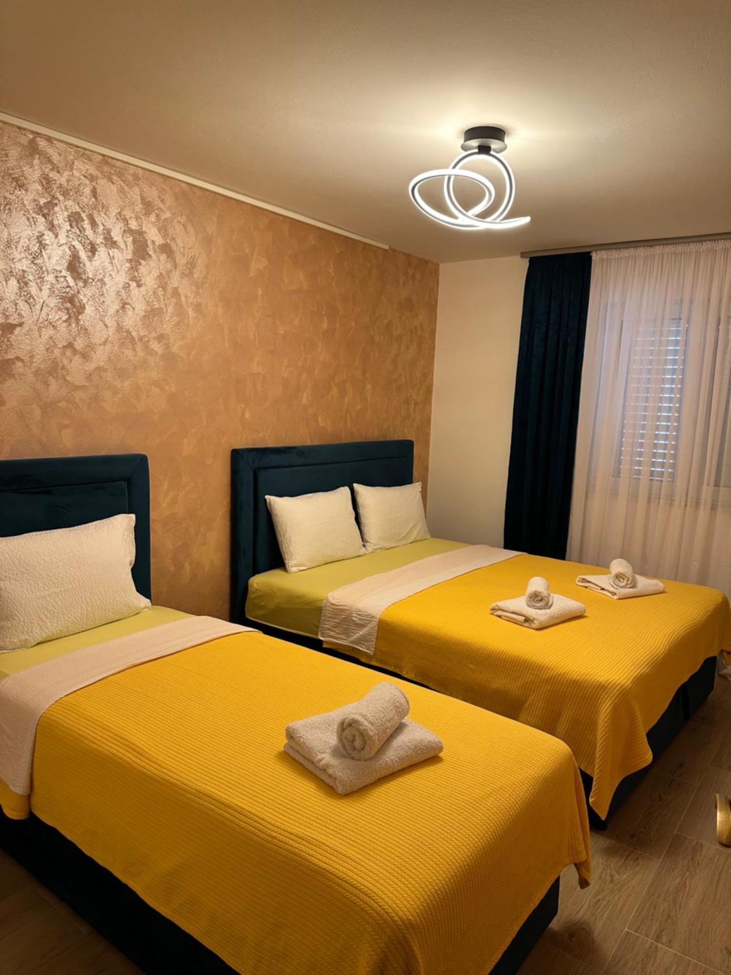 Villa Il Mare Budva Luaran gambar